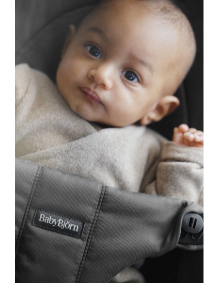 Babybjorn - Leżaczek Balance Soft Woven/jersey Tri Fabric, Ciemny Szary + Zabawka Do Leżaczka - Googly Eyes